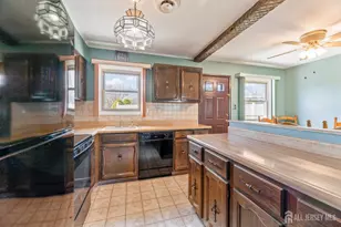 56 Evergreen Terrace, Monroe Township, NJ 08831 - Photo 9