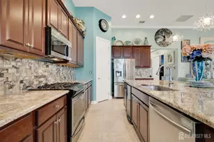 4 Citadel Cir, Monroe Township, NJ 08831 - Photo 7