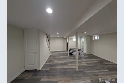 97 Harvey Street, New Brunswick, NJ 08901 - Photo 11