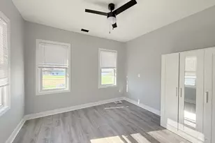 46 Hayward Ave, Carteret, NJ 07008 - Photo 3