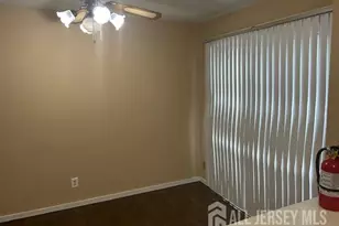 3 Brookside Rd, Edison, NJ 08817 - Photo 5