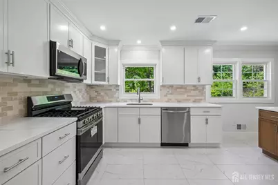 16 Hershey Road, East Brunswick Township, NJ 08816 - Photo 13
