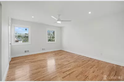 16 Hershey Road, East Brunswick Township, NJ 08816 - Photo 27