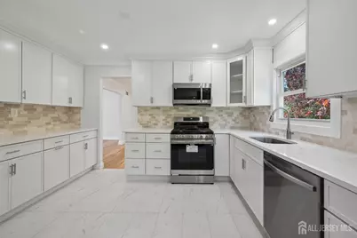 16 Hershey Road, East Brunswick Township, NJ 08816 - Photo 15