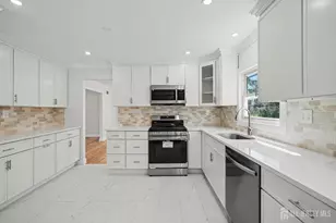 16 Hershey Rd, East Brunswick Township, NJ 08816 - Photo 19