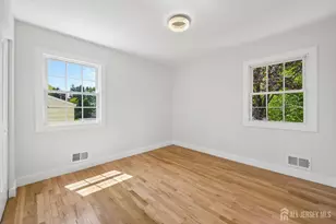 16 Hershey Rd, East Brunswick Township, NJ 08816 - Photo 27