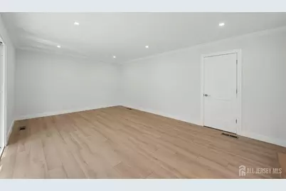 16 Hershey Road, East Brunswick Township, NJ 08816 - Photo 17