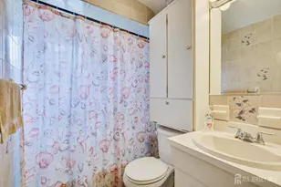 44 McKinley Ave, Colonia, NJ 07067 - Photo 21