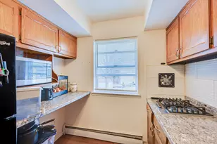 55 Gill Ln, Iselin, NJ 08830 - Photo 9