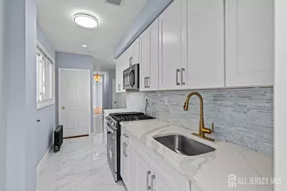 6 S 9th Avenue, Highland Park, NJ 08904 - Photo 17