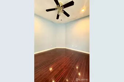 6 S 9th Avenue, Highland Park, NJ 08904 - Photo 11