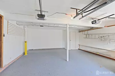 17 Wellington Road, East Brunswick Township, NJ 08816 - Photo 25