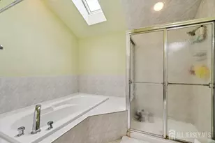 118 Coppertree Ct, Edison, NJ 08820 - Photo 21