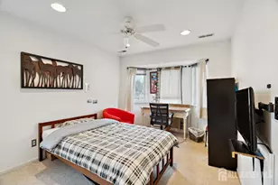 118 Coppertree Ct, Edison, NJ 08820 - Photo 17