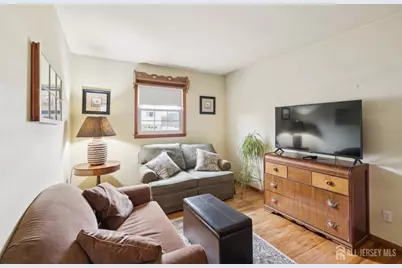 33 Caroline Drive, South River, NJ 08882 - Photo 17