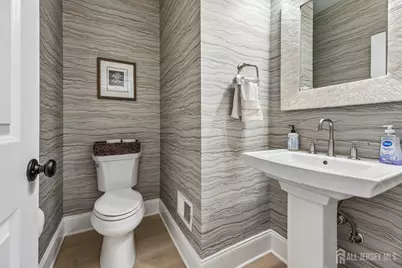 14 Chelsea Road, Warren Township, NJ 07059 - Photo 19