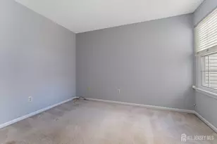 12 Mariano Ct, Franklin Township, NJ 08873 - Photo 15