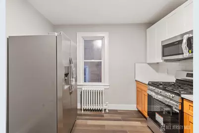 895-901 Port Reading Avenue, Port Reading, NJ 07064 - Photo 9