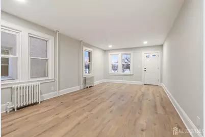 895-901 Port Reading Avenue, Port Reading, NJ 07064 - Photo 7