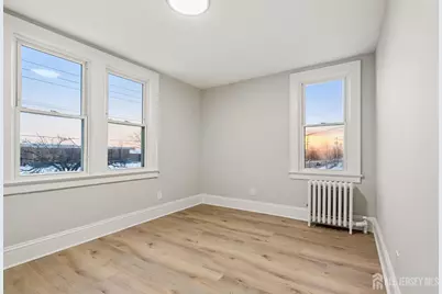 895-901 Port Reading Avenue, Port Reading, NJ 07064 - Photo 11