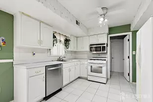 12 Village Dr, Old Bridge Township, NJ 07747 - Photo 7