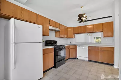 334 Wycoff Way, East Brunswick Township, NJ 08816 - Photo 9