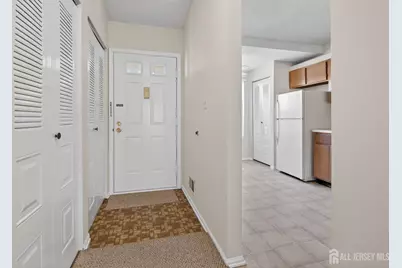 334 Wycoff Way, East Brunswick Township, NJ 08816 - Photo 5