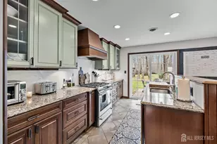 1 Garvey Dr, Monroe Township, NJ 08831 - Photo 5