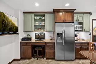 1 Garvey Dr, Monroe Township, NJ 08831 - Photo 9