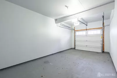 803 Greenland Square, Highland Park, NJ 08904 - Photo 13