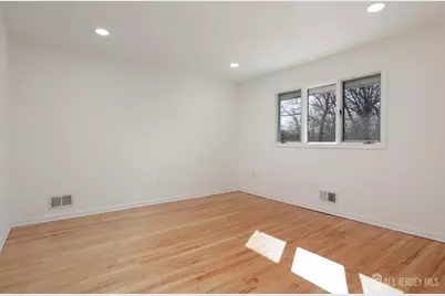 463 Cottrell Road, Old Bridge Township, NJ 07747 - Photo 29