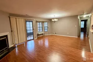 1107 Woodhaven Dr, Edison, NJ 08817 - Photo 3