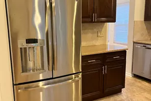 111 E Lloyd Ct, East Brunswick Township, NJ 08816 - Photo 7