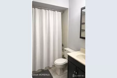 315 Wellington Place, Aberdeen Township, NJ 07747 - Photo 11