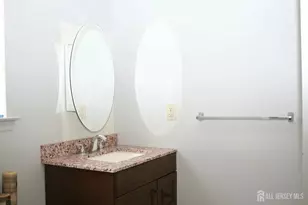 197 Bexley Ln, Piscataway Township, NJ 08854 - Photo 9