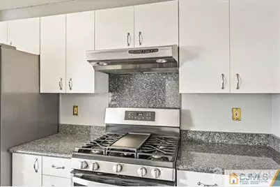 834 Edpas Road, New Brunswick, NJ 08901 - Photo 11