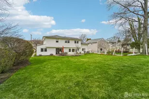 14 Eton Pl, Springfield, NJ 07081 - Photo 5