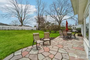 14 Eton Pl, Springfield, NJ 07081 - Photo 9