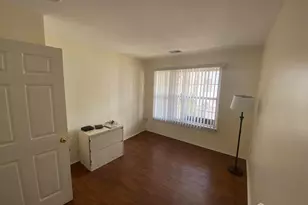 333 Bowler Ct, Piscataway Township, NJ 08854 - Photo 9