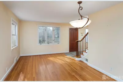 6 South Drive, East Brunswick Township, NJ 08816 - Photo 9