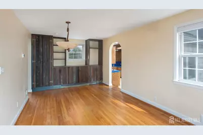 6 South Drive, East Brunswick Township, NJ 08816 - Photo 11