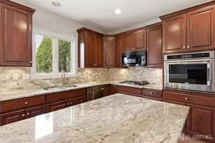 14 E Barnyard Ct, Plainsboro Township, NJ 08536 - Photo 25