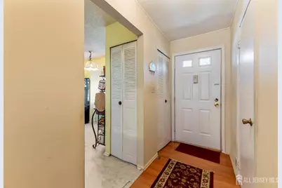 4 Daniel Drive, Franklin Township, NJ 08823 - Photo 9