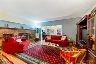 4 Daniel Dr, Franklin Township, NJ 08823 - Photo 5