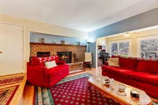 4 Daniel Dr, Franklin Township, NJ 08823 - Photo 7