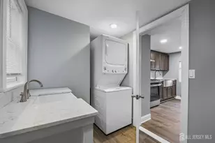 206 Ann St, Hillsborough Township, NJ 08844 - Photo 9