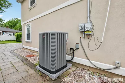 364 Grandview Avenue, Piscataway Township, NJ 08854 - Photo 9