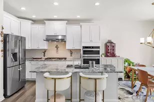 23 Clover Ln, Monroe Township, NJ 08831 - Photo 7