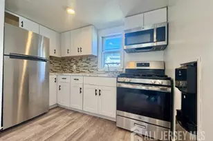 170 Main St, East Brunswick Township, NJ 08816 - Photo 5