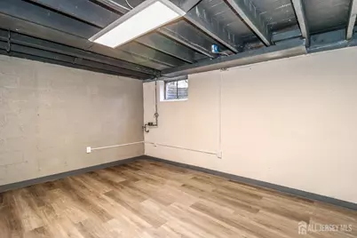 189 Newman Street, Metuchen, NJ 08840 - Photo 25